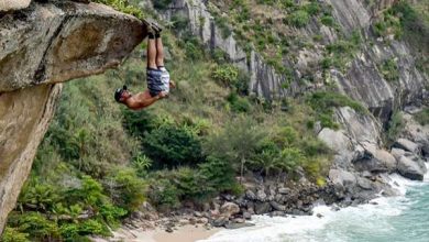 hang upside down