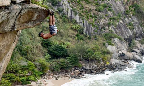 hang upside down