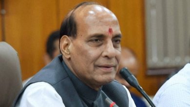 Politician-Rajnath-Singh- kargil