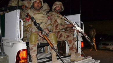 Quetta-pak-troops