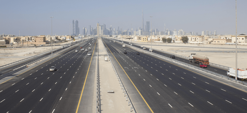 abudhabi dubai highway