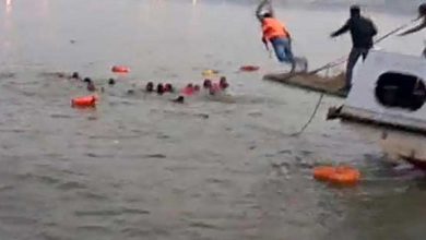 Boat_Carrying