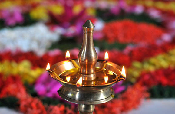 significance-of-lighting-oil-lamp