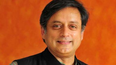 Shashi Tharoor