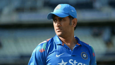 dhonis-rare-video