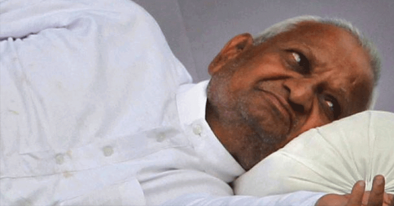 anna hazare started hunger strike