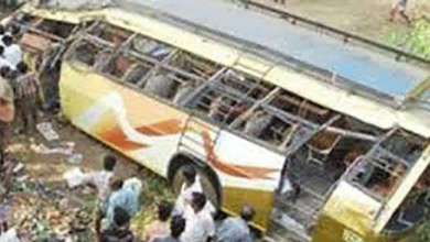 bus accident ten people died