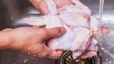 washing chicken