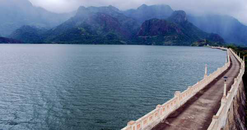 DAM WATER LEVEL REACHES MAXIMUM CAPACITY