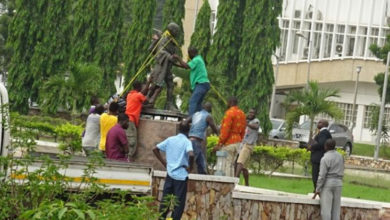 gandhi statue removed