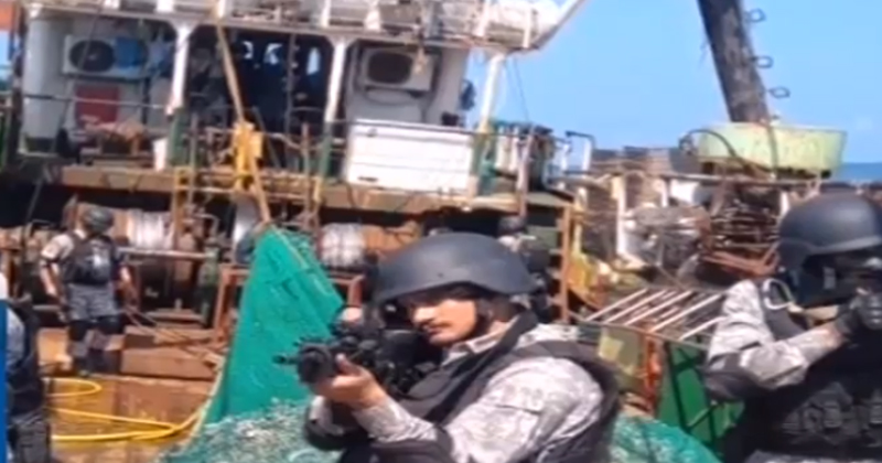 indian navy seized weapons