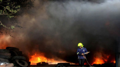 delhi slum fire