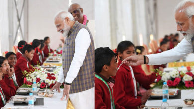 modi meets students