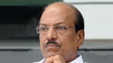 p k kunhalikutty