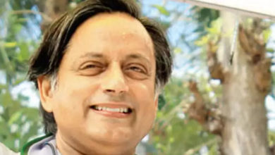 sasi tharoor