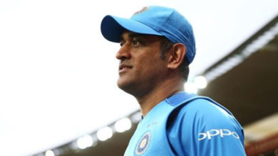 dhoni