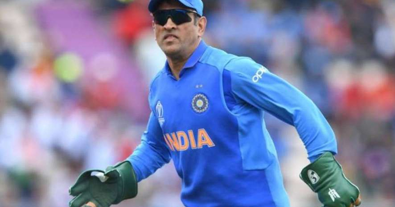 dhoni