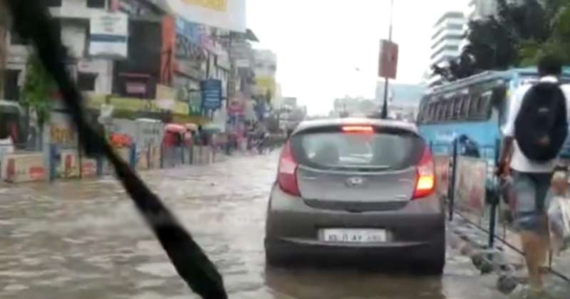 Heavy Rain In Kozhikkod