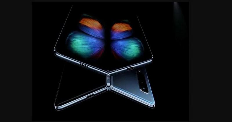 SAMSUNG FOLDABLE PHONE