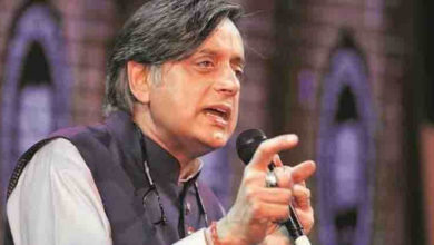 Sasi tharoor