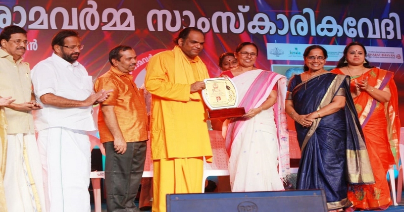 VAYALAR STREE RATNA AWARD K K SHAILAJA HEALTH MINISTER