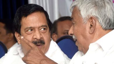 Ramesh Chennithala and ooman chandi