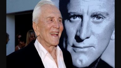 KIRK DOUGLAS