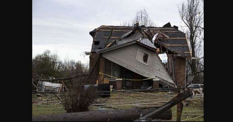 TORNADO HIT USA